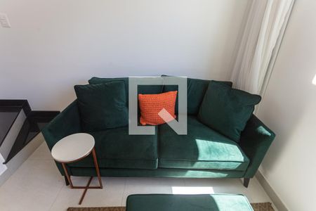 Sofá de apartamento à venda com 2 quartos, 57m² em Funcionários, Belo Horizonte