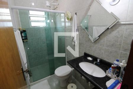 Banheiro de casa à venda com 2 quartos, 110m² em Vila Santa Clara, São Paulo