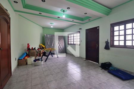 Sala de casa para alugar com 4 quartos, 520m² em Santa Maria, Santo André