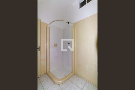 Banheiro de apartamento à venda com 1 quarto, 50m² em Praia de Belas, Porto Alegre