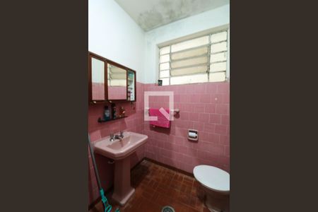 Banheiro de casa à venda com 2 quartos, 300m² em Jardim Bonfiglioli, São Paulo