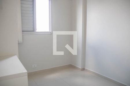 Quarto 2 de apartamento para alugar com 2 quartos, 44m² em Vila Gustavo, São Paulo