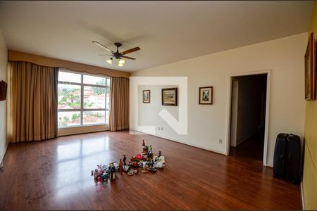 Sala de apartamento à venda com 4 quartos, 80m² em Icaraí, Niterói