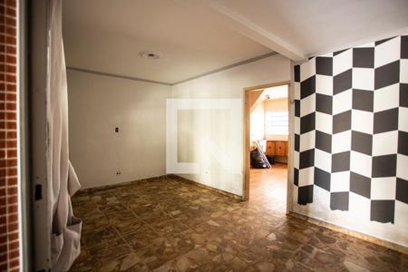 Sala de casa à venda com 3 quartos, 125m² em Parque Fongaro, São Paulo