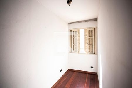 Quarto 3 de casa à venda com 3 quartos, 125m² em Parque Fongaro, São Paulo