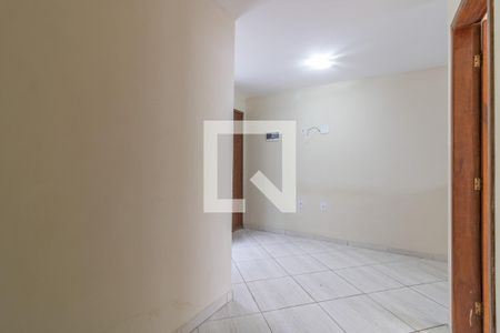 Sala de apartamento para alugar com 1 quarto, 35m² em Recreio dos Bandeirantes, Rio de Janeiro