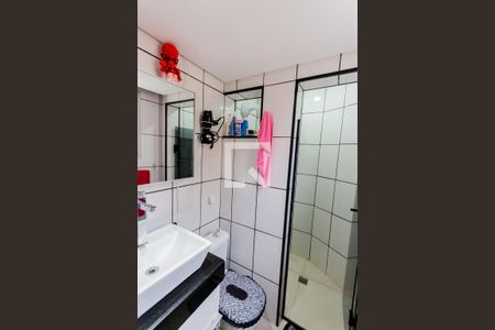 Banheiro da Suíte 1 de apartamento à venda com 2 quartos, 53m² em Vila Guiomar, Santo André