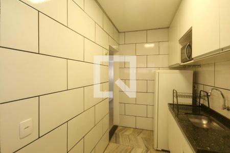 Cozinha de kitnet/studio para alugar com 1 quarto, 35m² em Liberdade, São Paulo