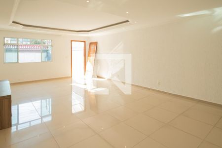 Sala de casa à venda com 3 quartos, 252m² em Taboão, São Bernardo do Campo