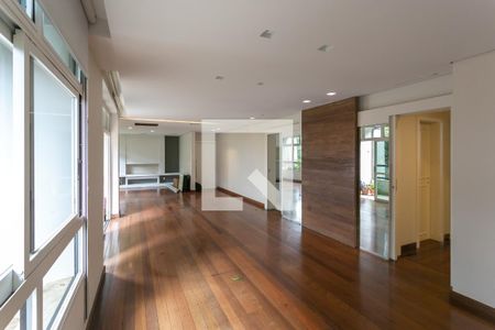 Sala de apartamento à venda com 4 quartos, 200m² em Santo Antônio, Belo Horizonte