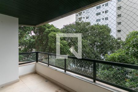 Varanda de apartamento à venda com 4 quartos, 200m² em Santo Antônio, Belo Horizonte