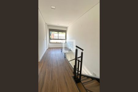 Hall de casa de condomínio para alugar com 3 quartos, 295m² em Tamboré, Santana de Parnaíba