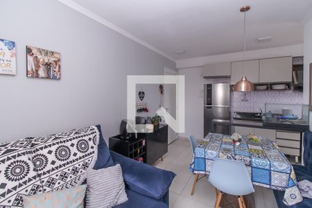 Sala de apartamento para alugar com 2 quartos, 40m² em Vila Ema, São Paulo