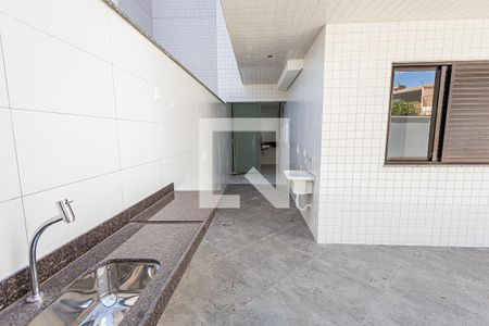 Apartamento à venda com 203m², 3 quartos e 3 vagas Apartamento à venda com 203m², 3 quartos e 3 vagasArea privativa em "U" e de serviço