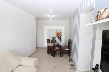 Sala de Estar de apartamento à venda com 3 quartos, 60m² em Vila Aricanduva, São Paulo