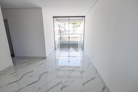 Apartamento à venda com 69m², 3 quartos e 2 vagasSala / cozinha americana