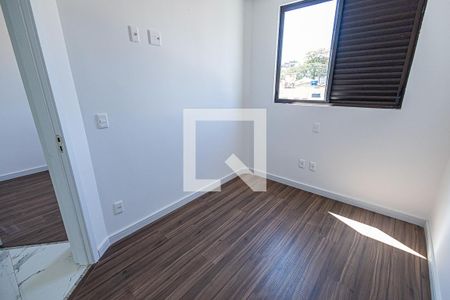 Apartamento à venda com 69m², 3 quartos e 2 vagas Apartamento à venda com 69m², 3 quartos e 2 vagasQuarto 2