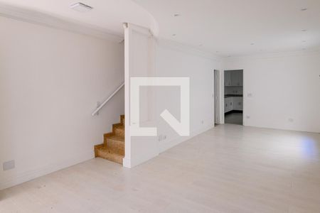 Sala de casa à venda com 3 quartos, 196m² em Vila Mariana, São Paulo