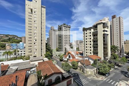 Apartamento à venda com 4 quartos, 187m² em Serra, Belo Horizonte