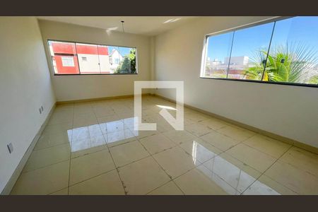 Sala de apartamento para alugar com 3 quartos, 120m² em Santa Rosa, Belo Horizonte