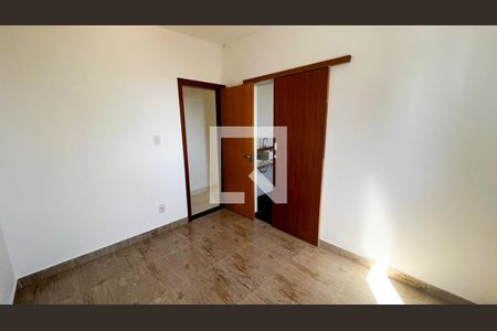 Quarto de apartamento para alugar com 3 quartos, 120m² em Santa Rosa, Belo Horizonte