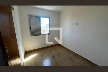 Quarto de apartamento para alugar com 3 quartos, 120m² em Santa Rosa, Belo Horizonte