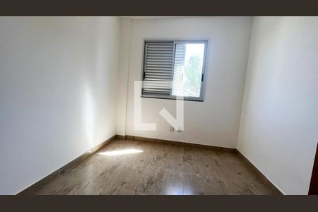 Quarto de apartamento para alugar com 3 quartos, 120m² em Santa Rosa, Belo Horizonte