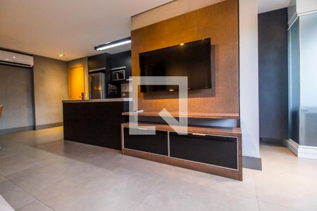 Sala de TV de apartamento à venda com 2 quartos, 71m² em Melville Empresarial Ii, Barueri