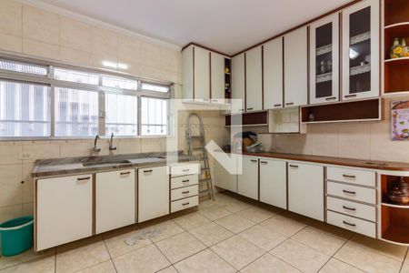 Cozinha  de casa à venda com 3 quartos, 126m² em Vila Campesina, Osasco