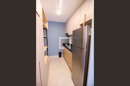 Cozinha de kitnet/studio para alugar com 1 quarto, 24m² em Sumarezinho, São Paulo