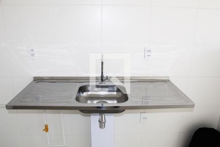 Sala/Cozinha de apartamento à venda com 2 quartos, 32m² em Itaquera, São Paulo