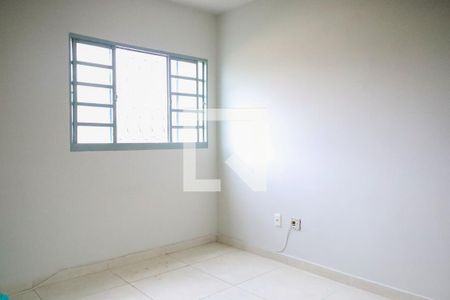 Sala  de apartamento para alugar com 2 quartos, 45m² em Parque São José, Belo Horizonte