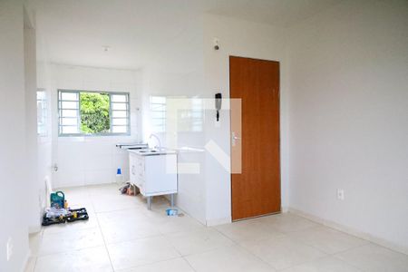 Sala  de apartamento para alugar com 2 quartos, 45m² em Parque São José, Belo Horizonte