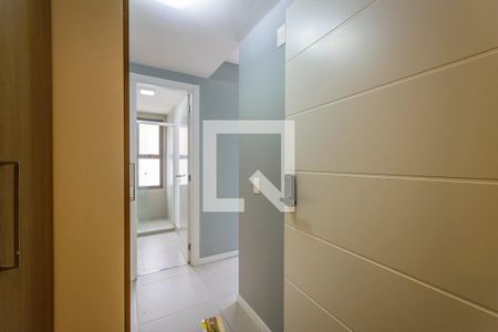 Entrada de kitnet/studio à venda com 1 quarto, 30m² em Farroupilha, Porto Alegre