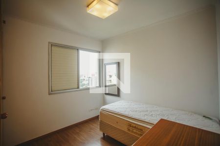 Quarto 1 de apartamento para alugar com 2 quartos, 60m² em Parque Imperial, São Paulo