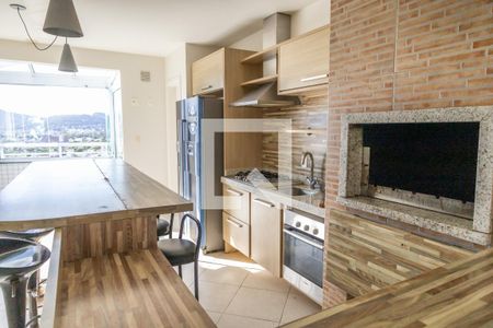 Apartamento para alugar com 304m², 3 quartos e 3 vagas Apartamento para alugar com 304m², 3 quartos e 3 vagasCozinha