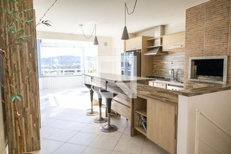 Apartamento para alugar com 304m², 3 quartos e 3 vagas Apartamento para alugar com 304m², 3 quartos e 3 vagasCozinha