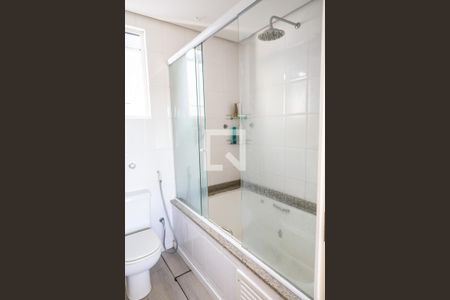 Apartamento para alugar com 304m², 3 quartos e 3 vagas Apartamento para alugar com 304m², 3 quartos e 3 vagasSuíte banheiro