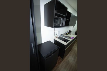 Cozinha de kitnet/studio à venda com 1 quarto, 27m² em Vila Clementino, São Paulo