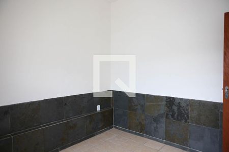 Quarto de casa para alugar com 1 quarto, 52m² em Glória, Belo Horizonte