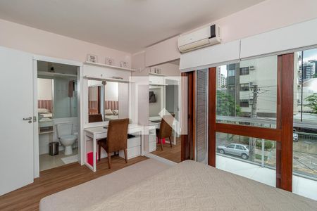 Quarto Suíte de apartamento para alugar com 1 quarto, 68m² em Petrópolis, Porto Alegre