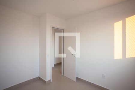 Quarto 1 de apartamento para alugar com 3 quartos, 70m² em Planalto, Belo Horizonte