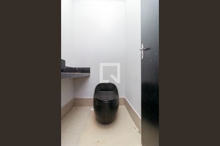 Lavabo de casa para alugar com 6 quartos, 310m² em Campo Belo, São Paulo