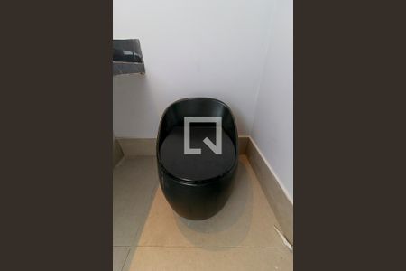 Lavabo de casa para alugar com 6 quartos, 310m² em Campo Belo, São Paulo