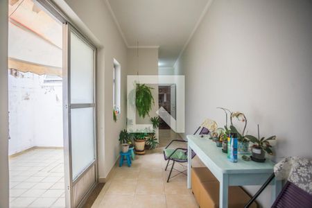 Corredor de casa à venda com 5 quartos, 119m² em Mirandópolis, São Paulo