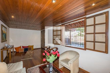 Sala 1 de casa à venda com 3 quartos, 279m² em Conjunto Califórnia, Belo Horizonte