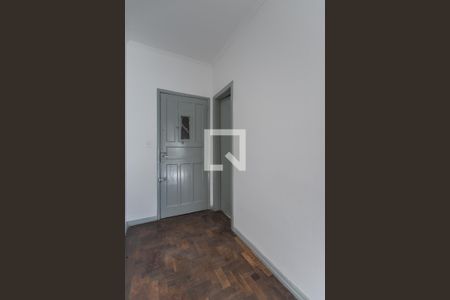 Hall de entrada de apartamento para alugar com 1 quarto, 40m² em Floresta, Porto Alegre