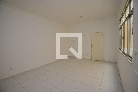 Sala de kitnet/studio para alugar com 1 quarto, 40m² em Centro, Niterói