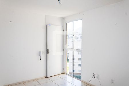 Sala de apartamento para alugar com 2 quartos, 48m² em Campo Grande, Rio de Janeiro