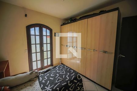 Quarto 2 de casa para alugar com 3 quartos, 150m² em Jardim Ester, São Paulo